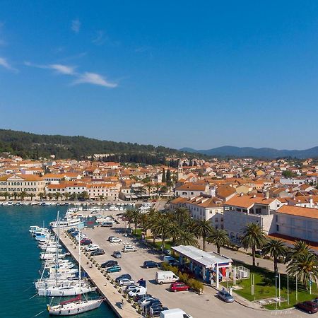 Beautiful Apartment In Vela Luka With Wifi Extérieur photo