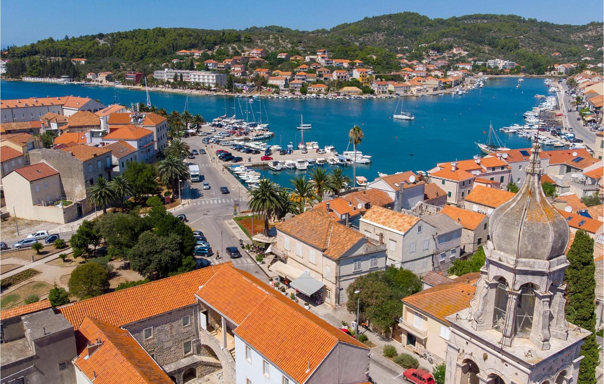Beautiful Apartment In Vela Luka With Wifi Extérieur photo